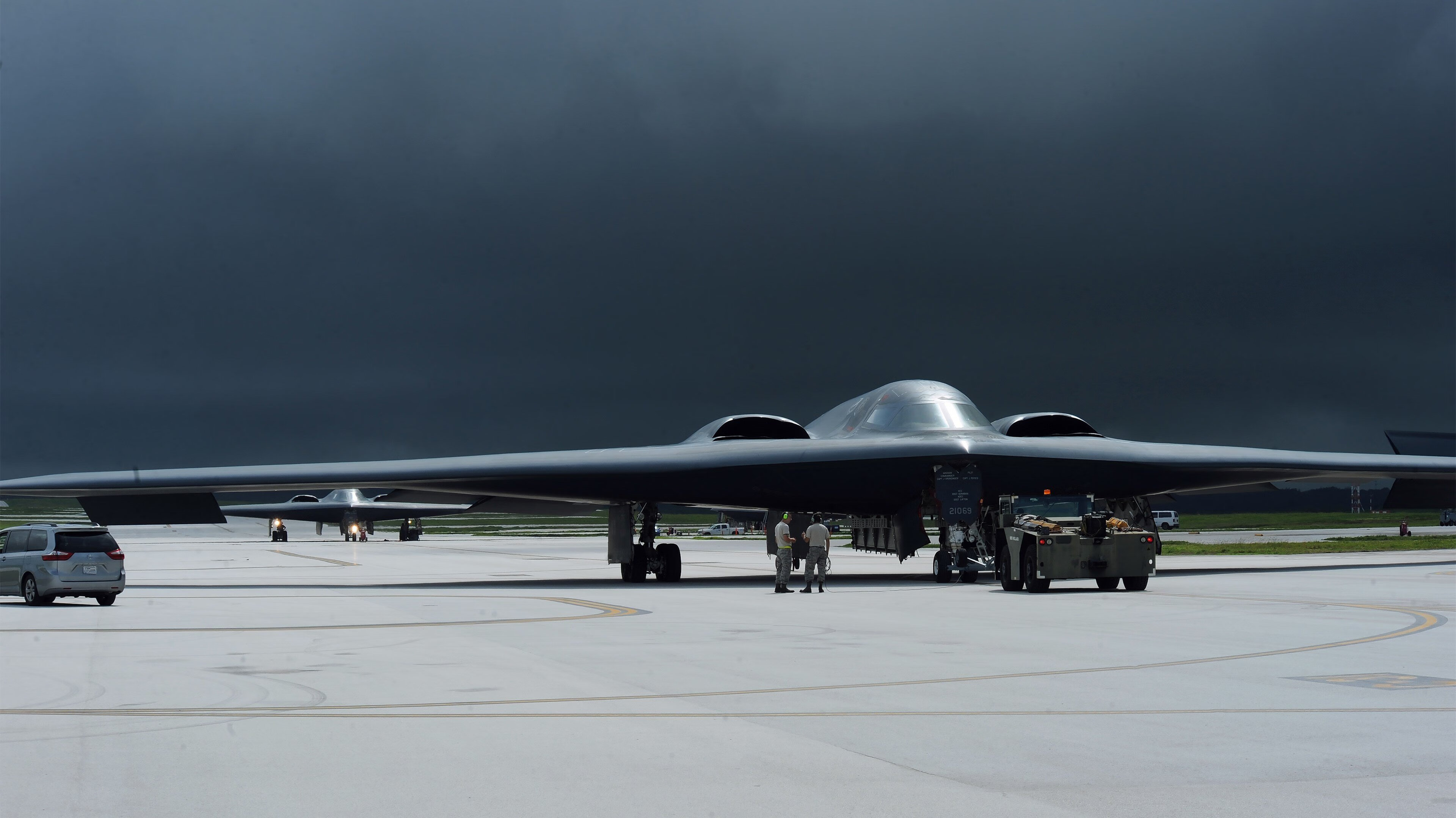 拜仁全场高压战术压制博卡中场,拜仁防线