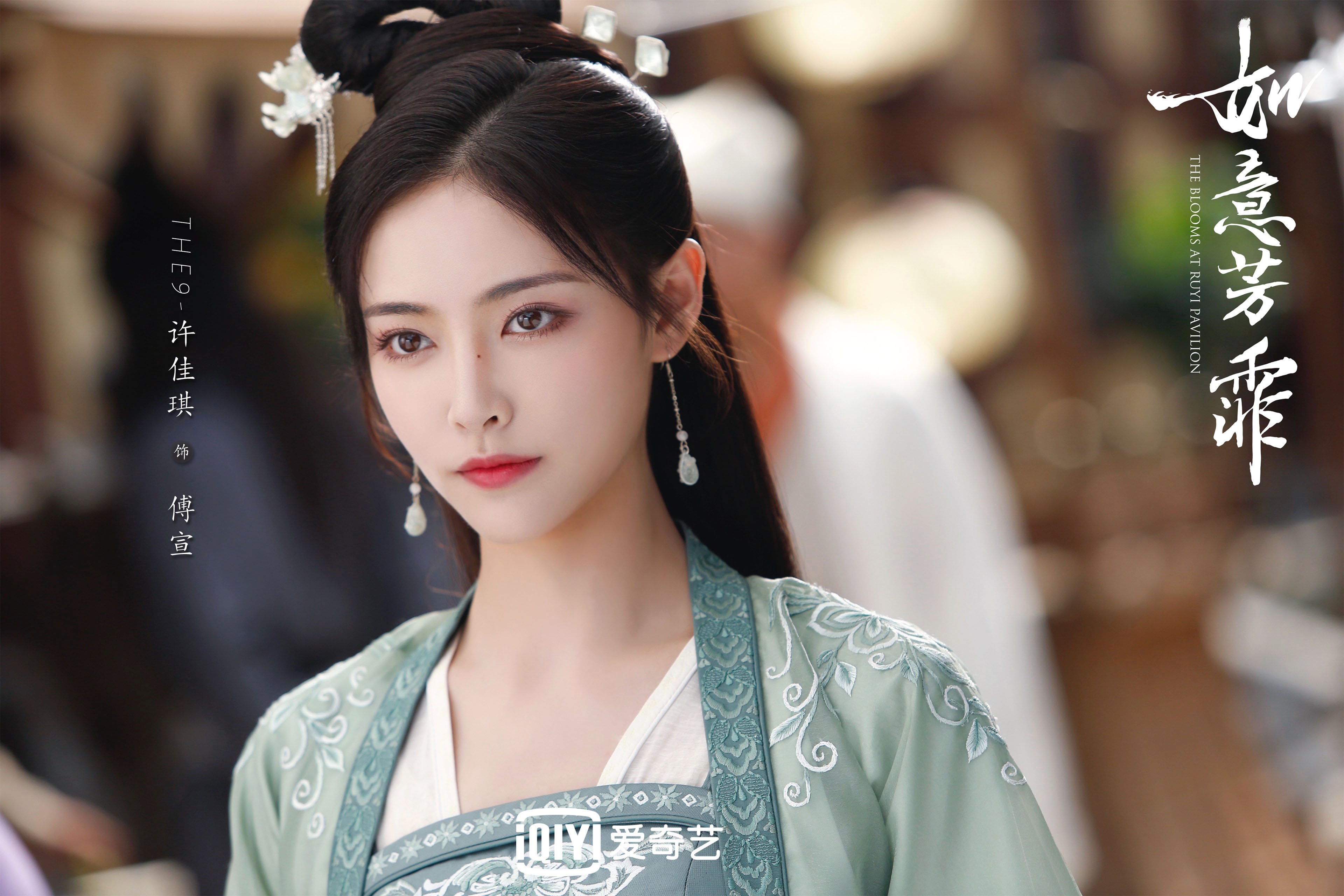 比赛临场调整成败手各队教练斗法精彩，大赛前夕,教练员喋喋不休地嘱咐