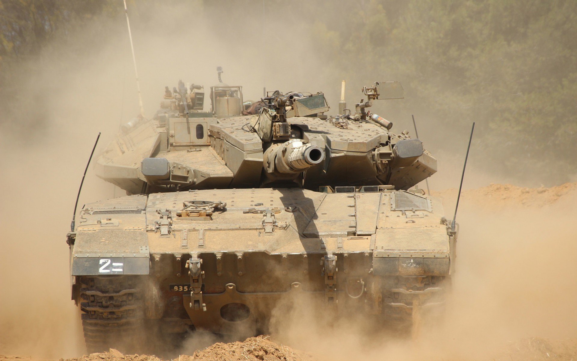 足球解说缺乏专业化人才储备，足球解说员需要什么条件